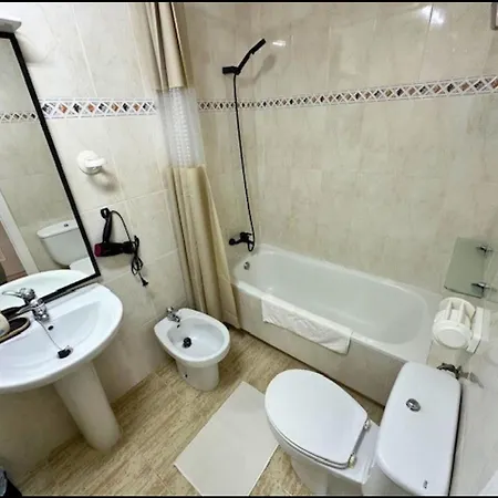 Alicante Mil Palmeras Renovado Ahorra Hasta -50 Apartment *